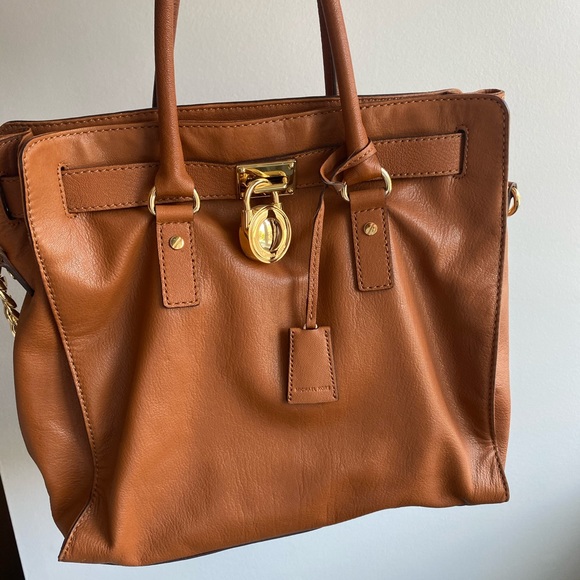 Michael Kors Bag - Picture 4 of 9